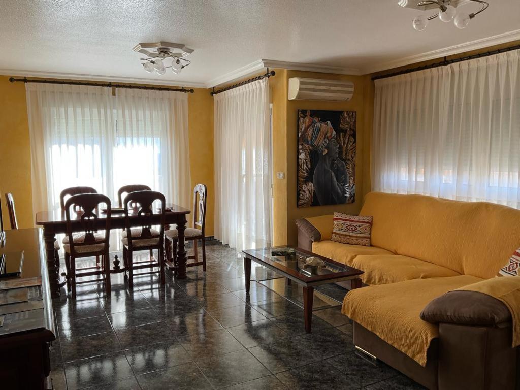 Brisa De Poniente Con Cochera Y Aire Acondicionado アギラス エクステリア 写真