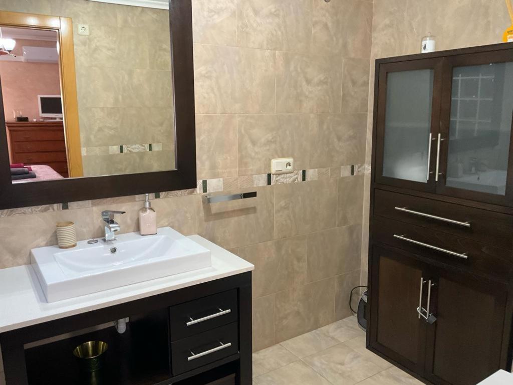 Brisa De Poniente Con Cochera Y Aire Acondicionado アギラス エクステリア 写真